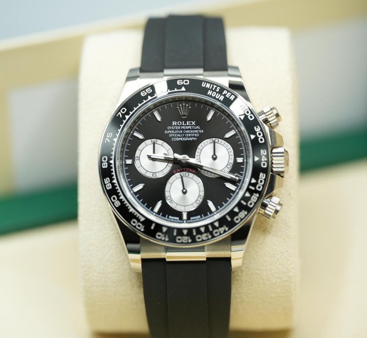 Rolex Daytona 2023 White Gold Daytona Oysterflex Black Dial New Release Box Papers 126519ln