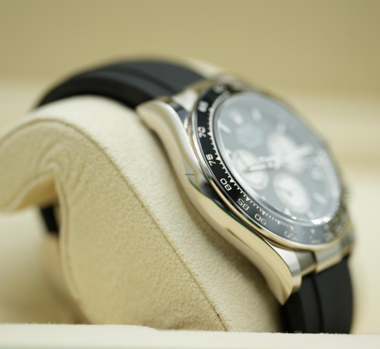 Rolex Daytona 2023 White Gold Daytona Oysterflex Black Dial New Release Box Papers 126519ln