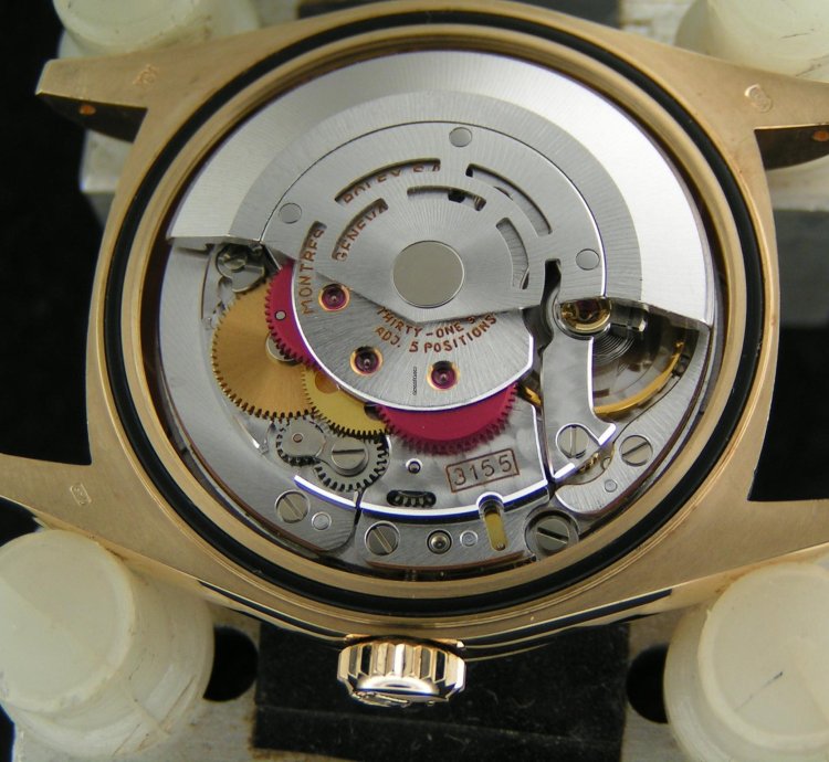 Rolex Day-date 36 Un-worn Boxes Papers Champagne Diamond Dial Fluted Bezel 18238