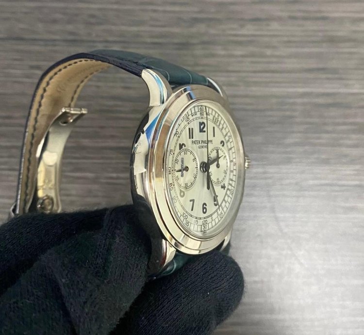 Patek Philippe Chronograph 5070g White Gold Chronograph