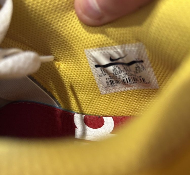 Nike Sb Supreme Air Force 2 Yellow