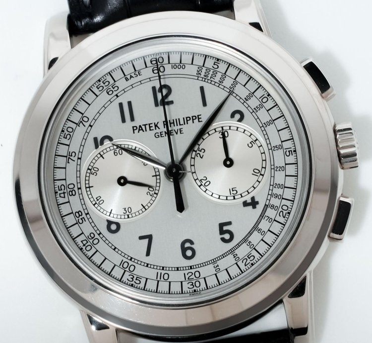 Patek Philippe Chronograph 5070g-001 Manual Winding White Gold Fair