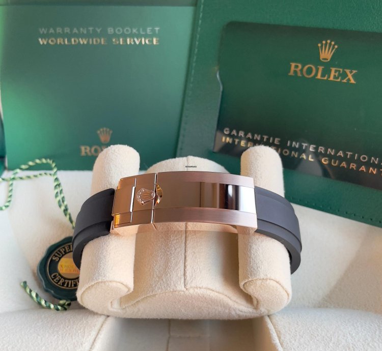 Rolex Daytona 2024 Daytona 126515ln Oysterflex Rose Gold Black Silver Dial