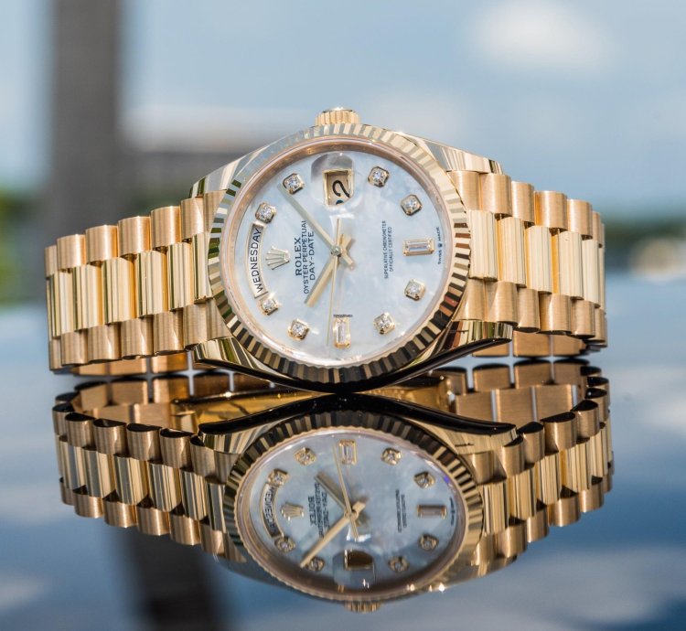 Rolex Day-date 36 Unworn 2023 Day-date 36mm Mother Of Pearl 128238