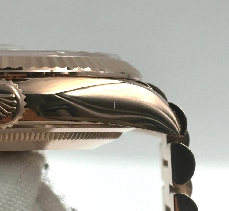 Rolex Day-date 36 Unworn Day-date 36mm White Roman Dial Rose Gold Bracelet 128235 Box Papers 2024