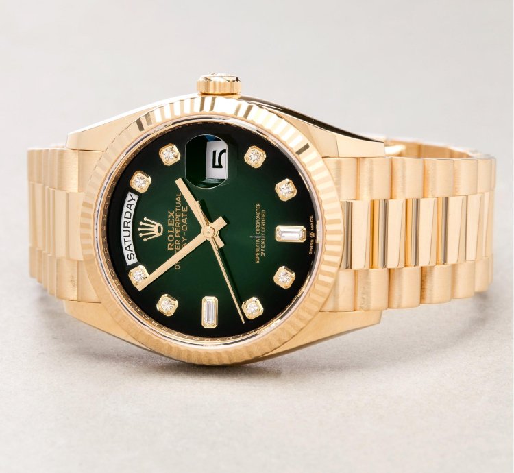 Rolex Day-date 36 Unworn Full Set 128238
