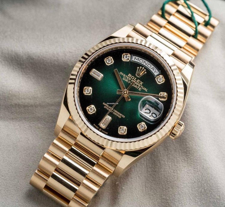 Rolex Day-date 36 Unworn Full Set 128238