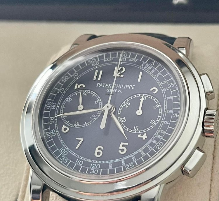 Patek Philippe Chronograph 5070p-001