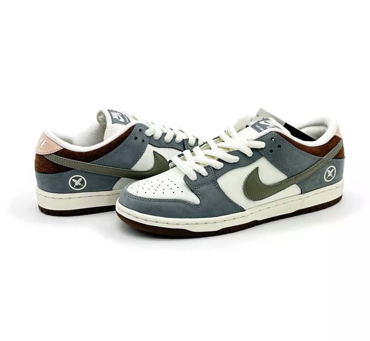Fq1180-001 Yuto Horigome × Nike Sb Dunk Low Pro Qs Wolf Iron Grey Sail
