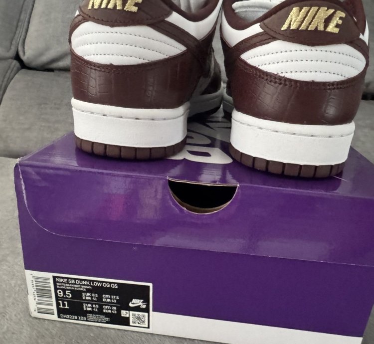 Nike Supreme Sb Dunk Low Stars Barkroot Brown 9us 43eu