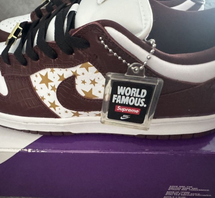 Nike Supreme Sb Dunk Low Stars Barkroot Brown 9us 43eu