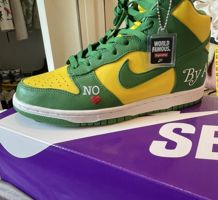 Supreme Nike Sb Dunk High By Any Means Brazil