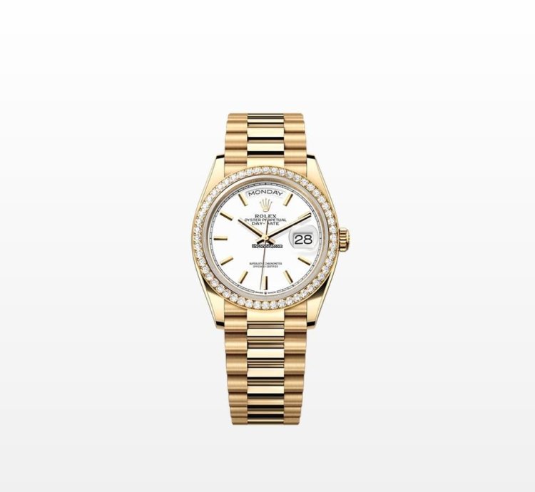 Rolex Day-date 36 White Dial Yellow Gold President Diamond Bezel