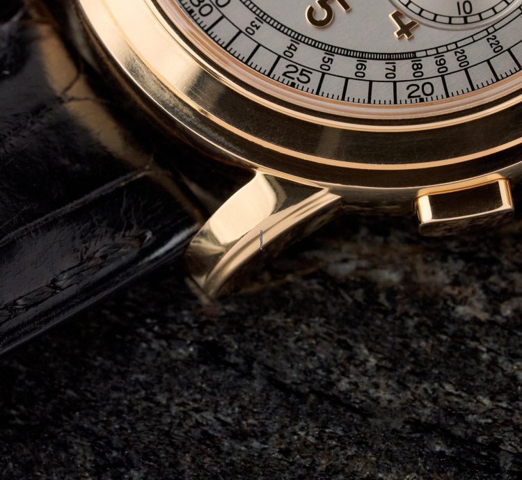 Patek Philippe Chronograph 5070r - 18k Rose Gold - Full Set - Excellent Conditions