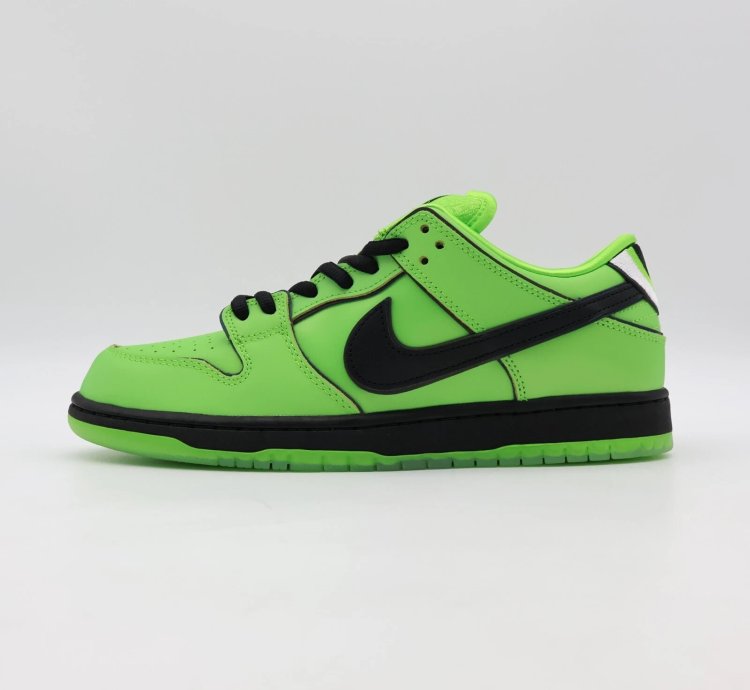 Fz8319-300 The Powerpuff Girls Nike Sb Dunk Low Pro Qs Buttercup