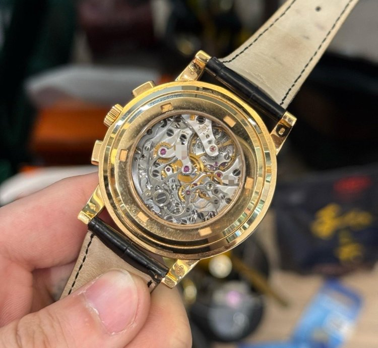 Patek Philippe Chronograph 5070r-001