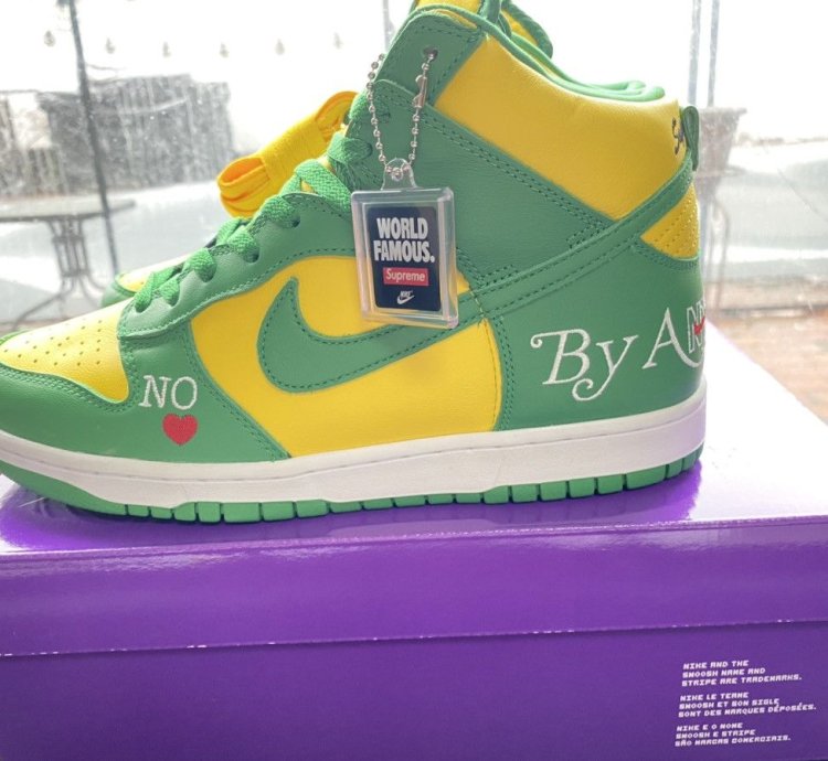 Supreme Nike Sb Dunk High By Any Means Size 9