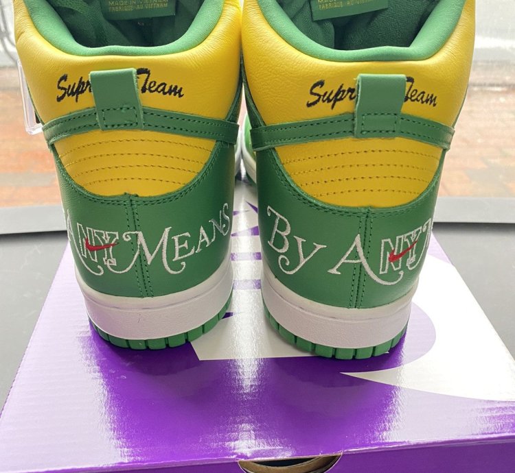 Supreme Nike Sb Dunk High By Any Means Size 9