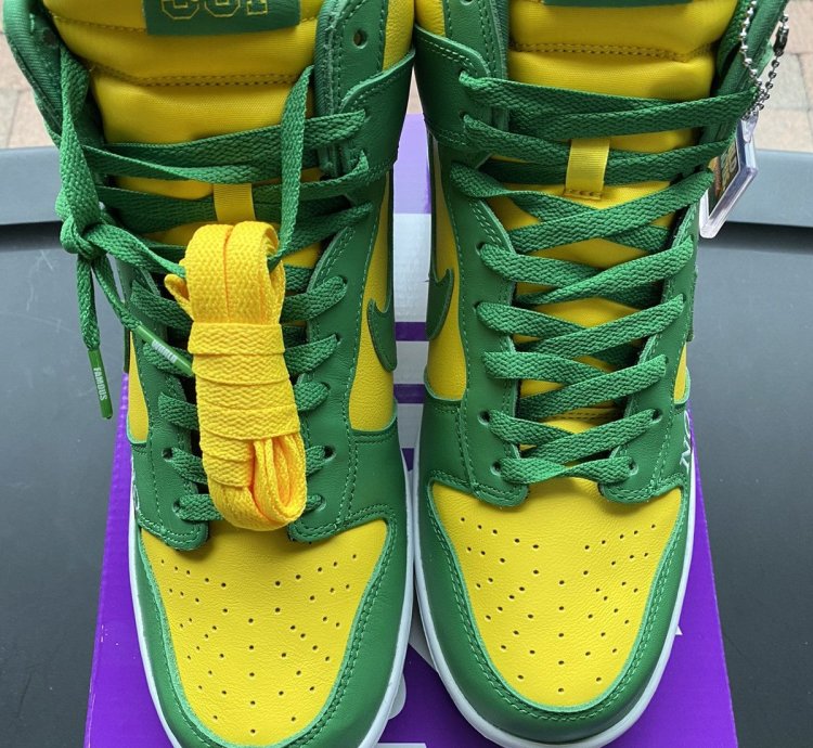 Supreme Nike Sb Dunk High By Any Means Size 9