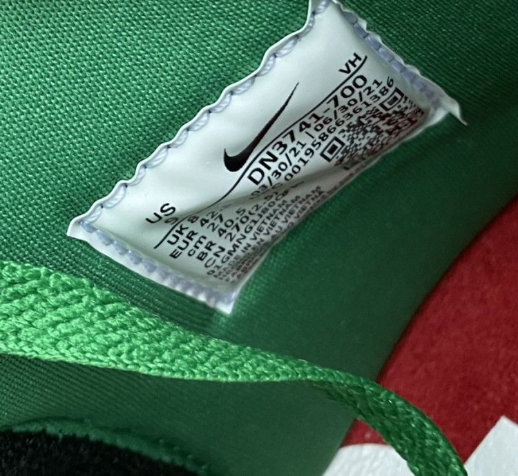 Supreme Nike Sb Dunk High By Any Means Size 9