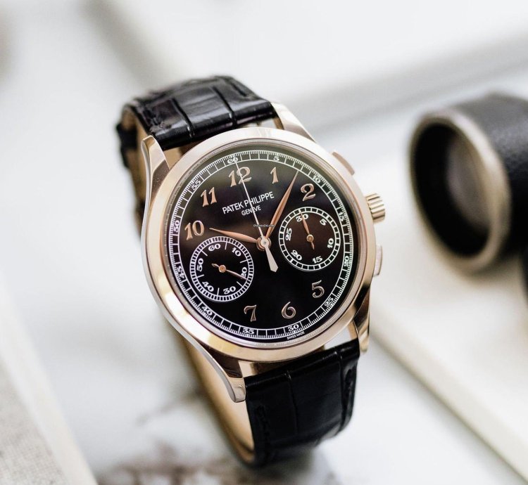Patek Philippe Chronograph 5170g - Full Set From 2022