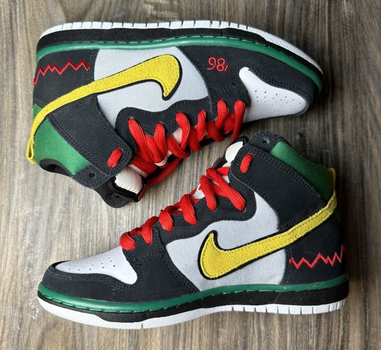 Rare Nike Dunk Pro Premium Sb High Mcrad 2012