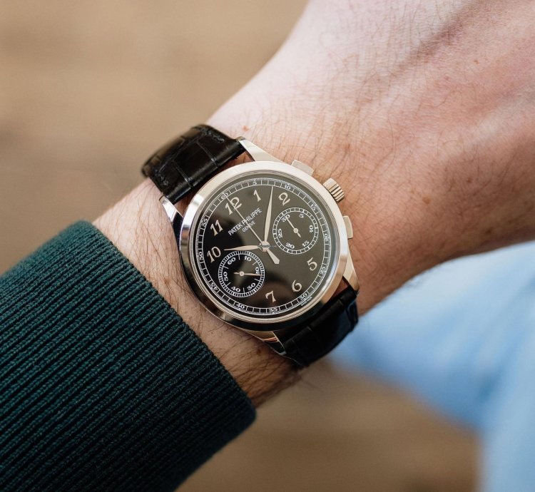Patek Philippe Chronograph 5170g - Full Set From 2022