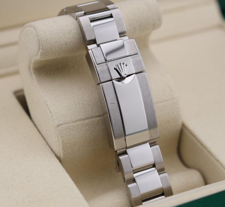 Rolex Daytona 2025 New Daytona Panda White Dial 126500ln New Unworn Full Set