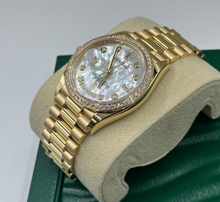 Rolex Day-date 36 White Mother Of Pearl Baguette Diamond Dial Yellow Gold President Diamond Beze