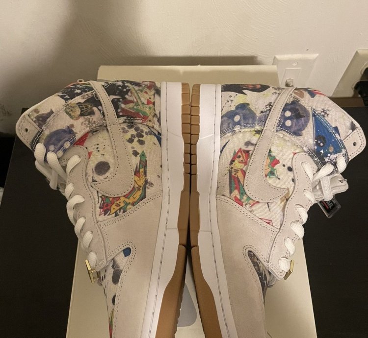 Supreme Nike Sb Dunk High Remmellzee