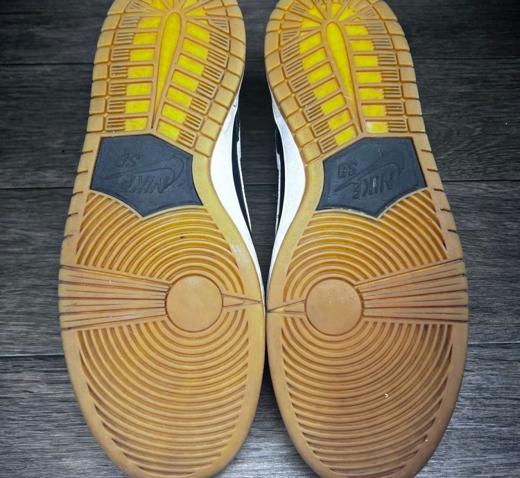 Rare Size 10 5 - Nike Sb Zoom Dunk Low Pro Black Gum 2017