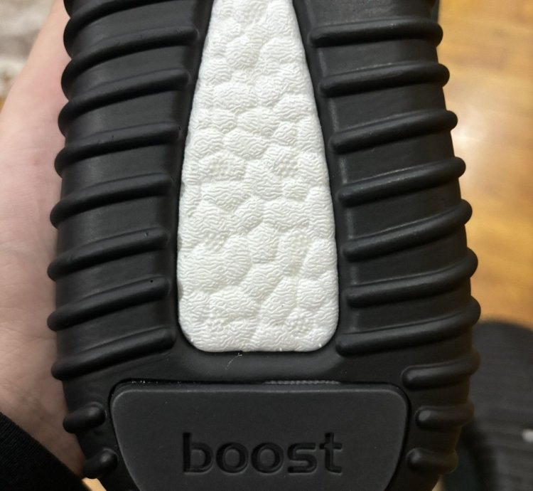 Adidas Yeezy 350 Pirate Black 2023