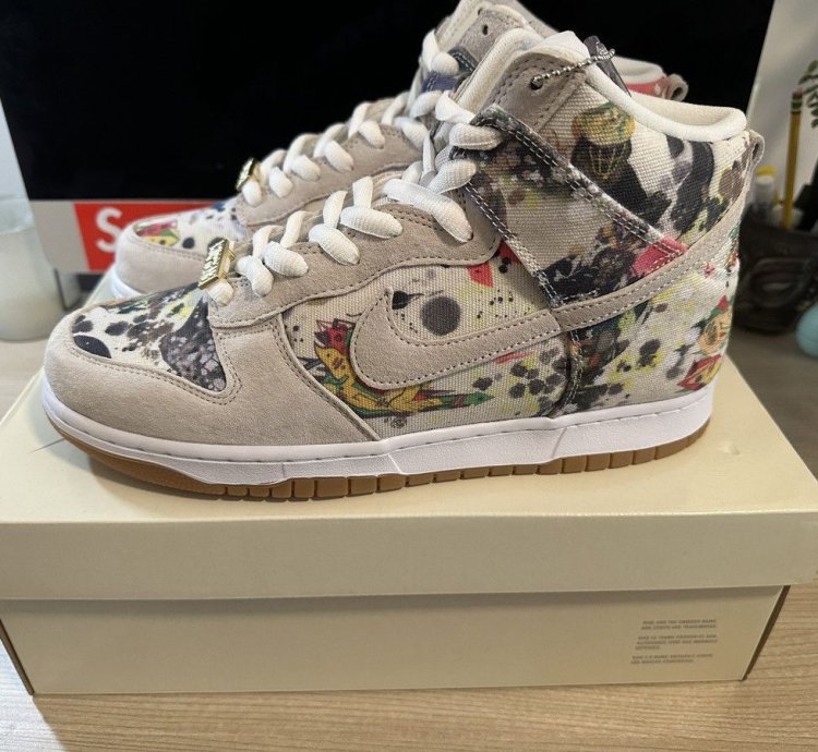 Supreme Nike Sb Dunk High Supreme Rammellzee