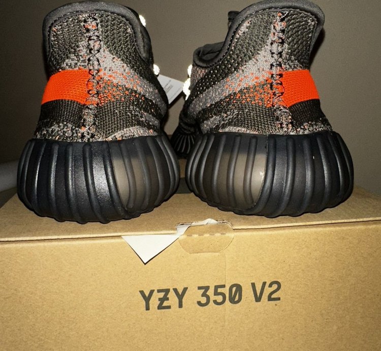 Adidas Yeezy 350 V2 Carbon Beluga