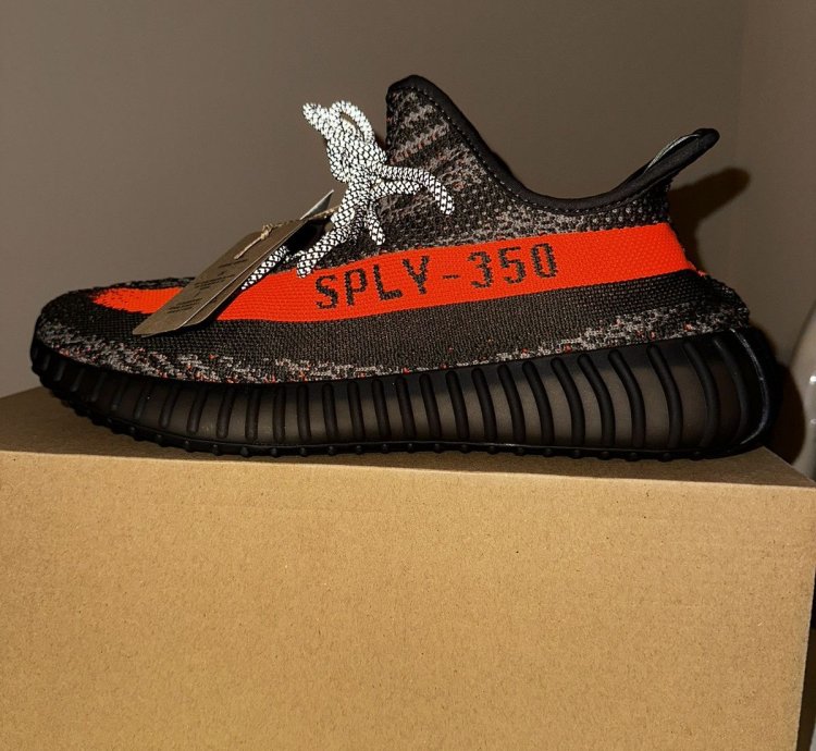 Adidas Yeezy 350 V2 Carbon Beluga