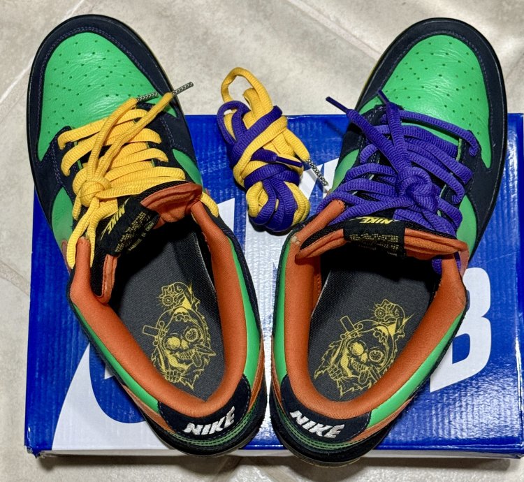 Rare- Nike Sb Dunk Low Green Spark Halloween - Size 11 5