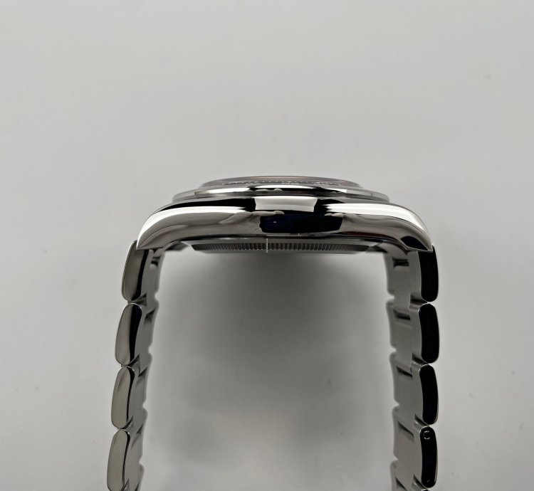 Rolex Daytona 2025 New White Dial Panda 126500ln
