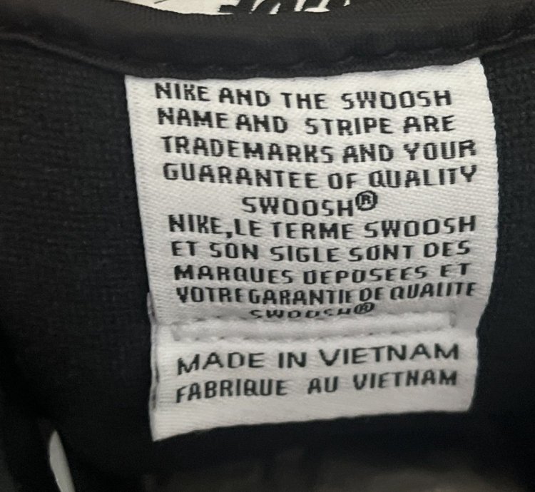 Supreme Nike Sb Dunk Low Jewel Swoosh Silver