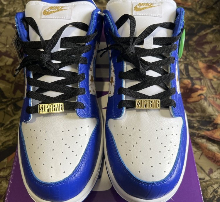 Supreme Nike Sb Dunk Low Og