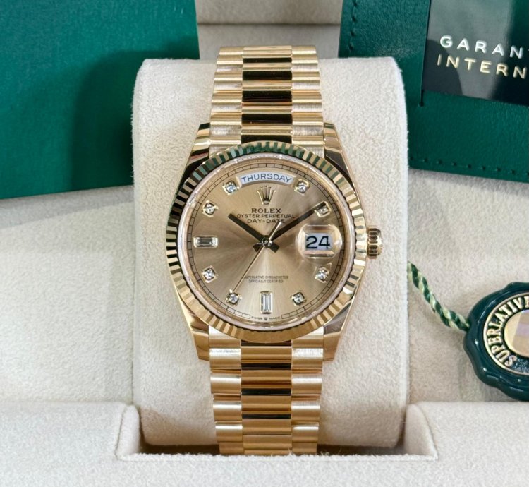 Rolex Day-date 36 Yellow Gold Champagne Diamond Dial 2024
