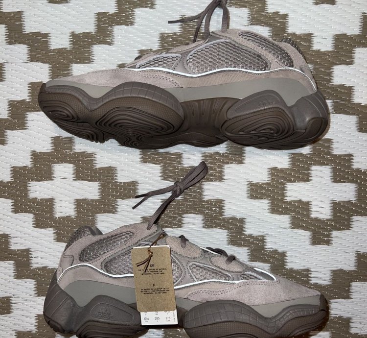 Adidas Yeezy 500 Ash Grey - Size 10 5