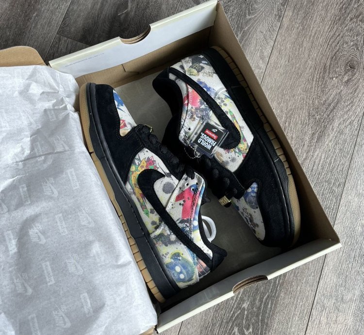 Supreme Nike Sb Dunk Low Og Rammellzee Shoes 9 5 Fd8778-001