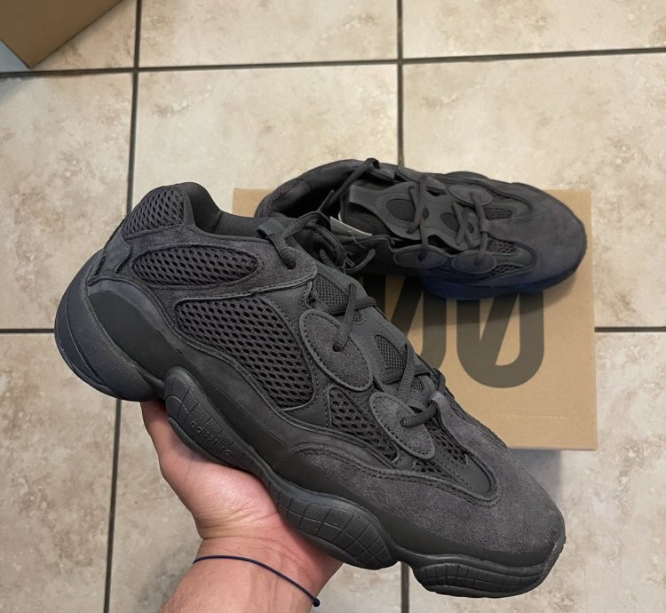 Adidas Yeezy 500 Black