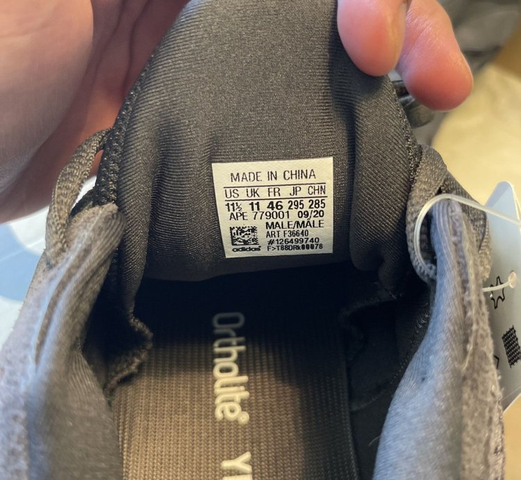 Adidas Yeezy 500 Black