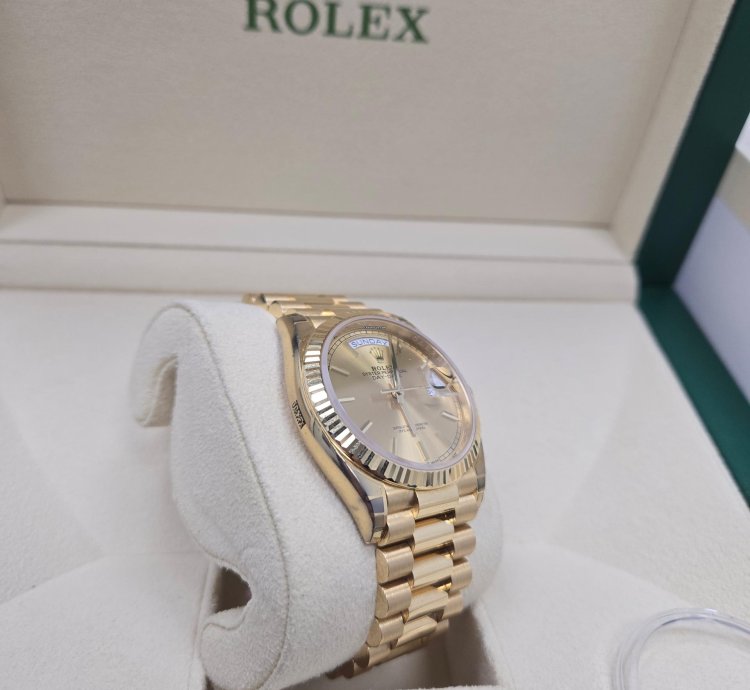 Rolex Day-date 36 Yellow Gold Full Stickers