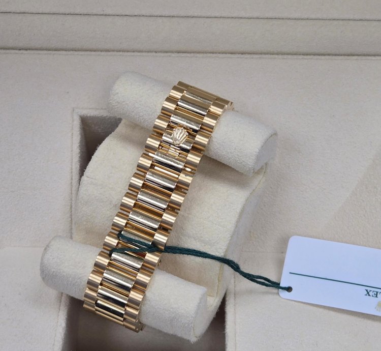 Rolex Day-date 36 Yellow Gold Full Stickers