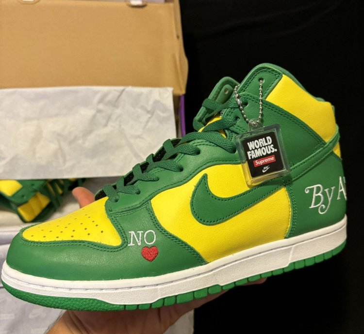 Supreme Nike Sb High Dunk Brazil Size 11
