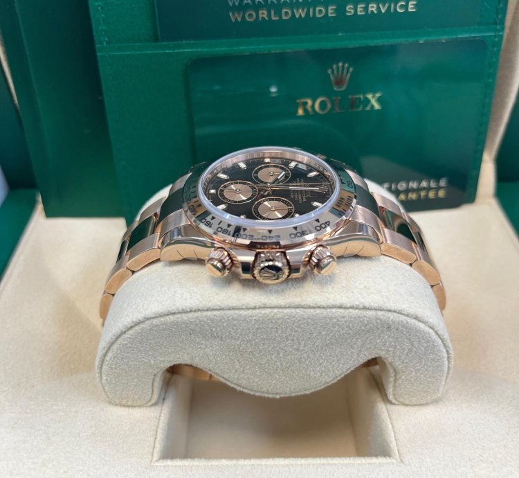 Rolex Daytona 40mm 18k Rose Gold Black Index Cosmograph Dial Rose Sub-dials 116505
