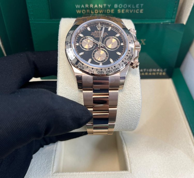Rolex Daytona 40mm 18k Rose Gold Black Index Cosmograph Dial Rose Sub-dials 116505