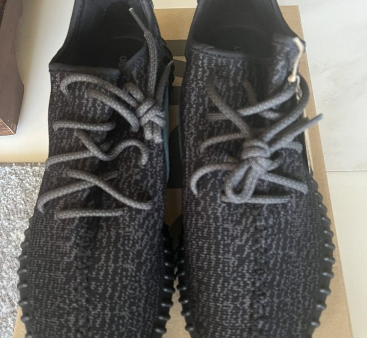 Adidas Yeezy Boost 350 Pirate Black